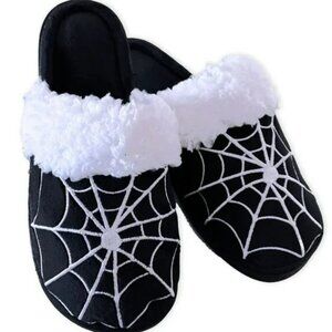 EM & SPROUT Spiderweb Slippers
